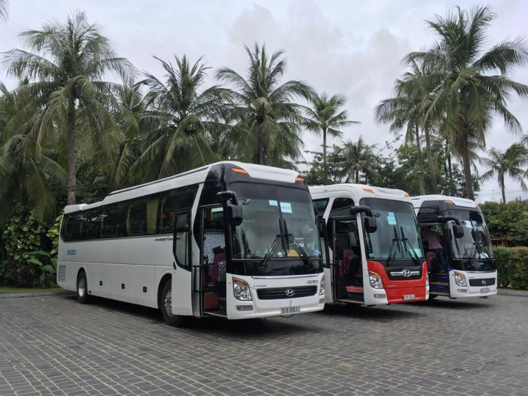 Vì sao nên thuê xe riêng thay vì đi xe khách Hà Nội Lai Châu
